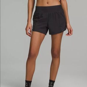 Hotty Hot High-Rise Lined Short 4"